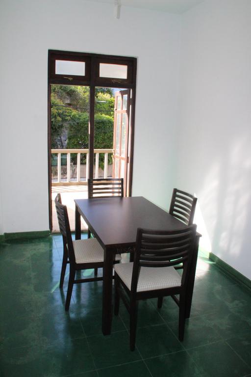 Self Cate Luxury Apartments Tennekumbura 객실 사진